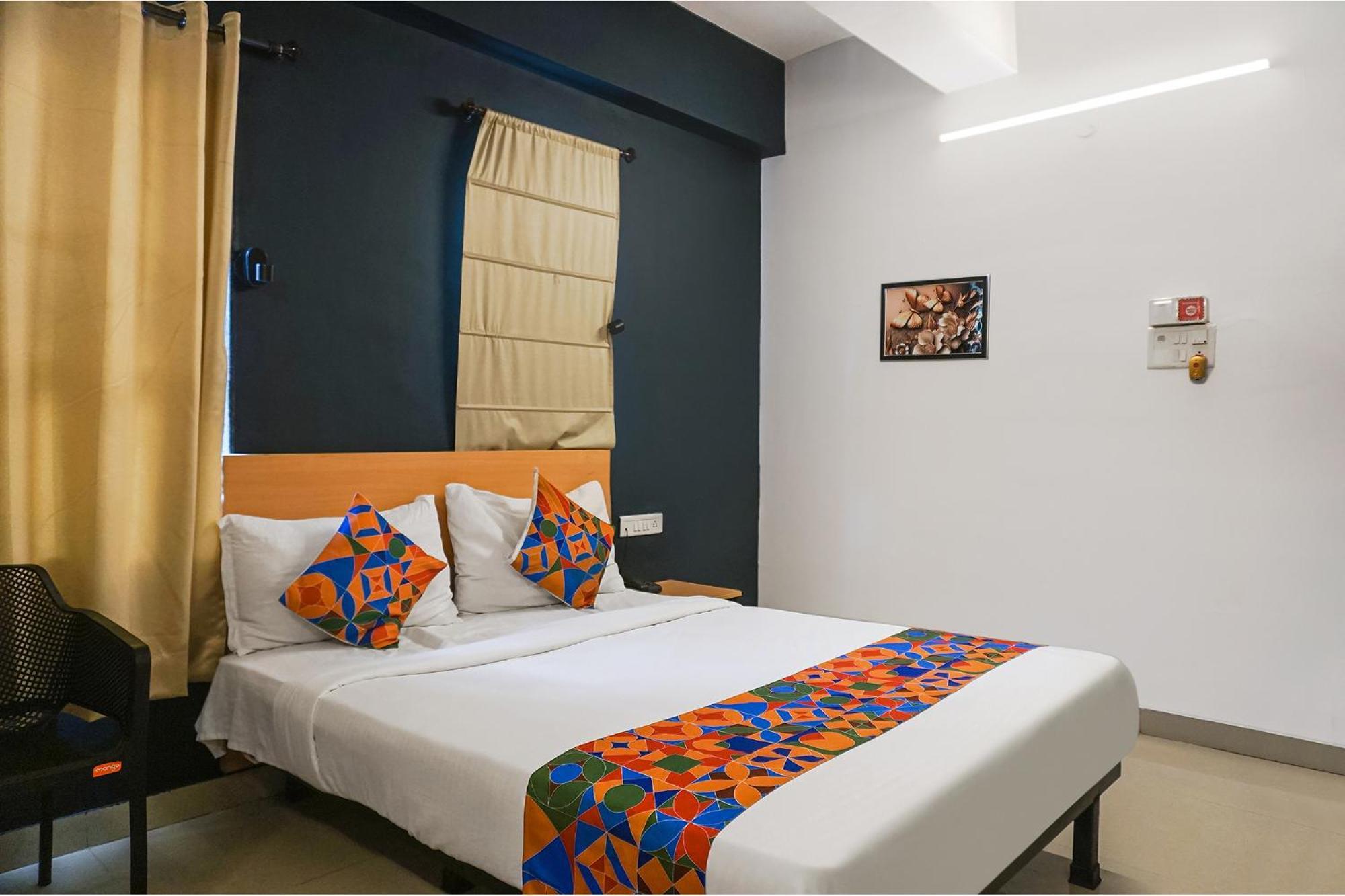 Fabhotel Aura Homes - Nr Khandoba Mandir Pimpri-Chinchwad Zewnętrze zdjęcie